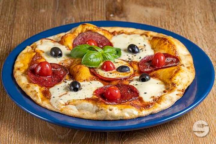 Pizza Salami - Pizza 14