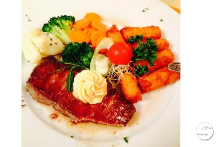 Cordon Bleu Pork Classic - Trattoria Gugger