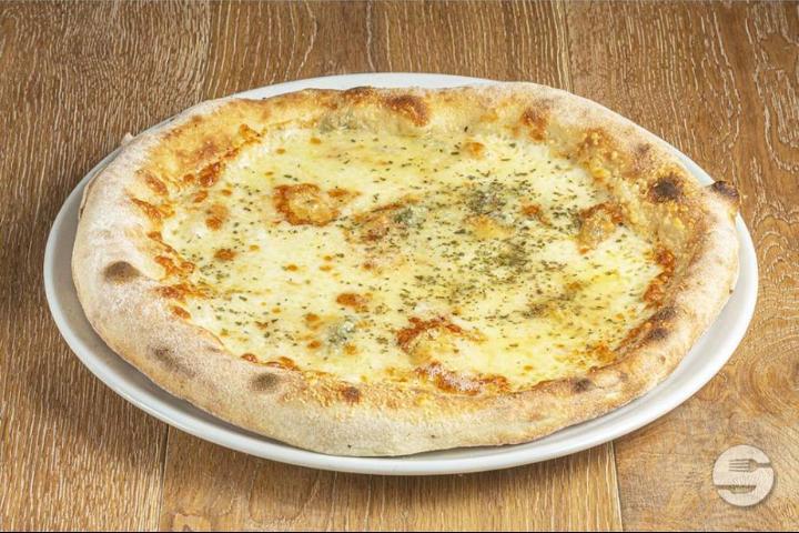 Pizza 4 Fromages - Ali's Pizza & Kebab