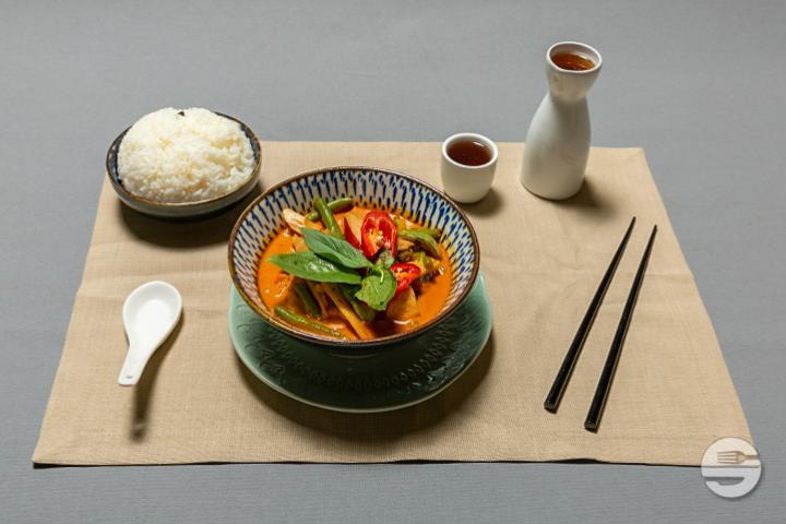 41. Rotes Curry - Scent of Bamboo Luzern