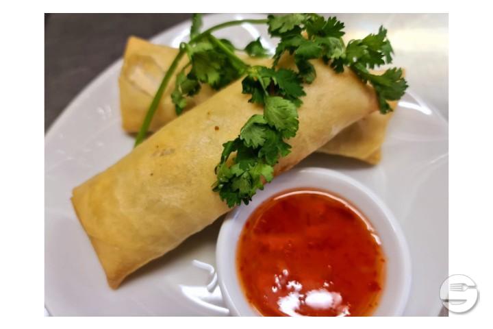 Large spring rolls with vegetables - Kim Ngoc Take-Away