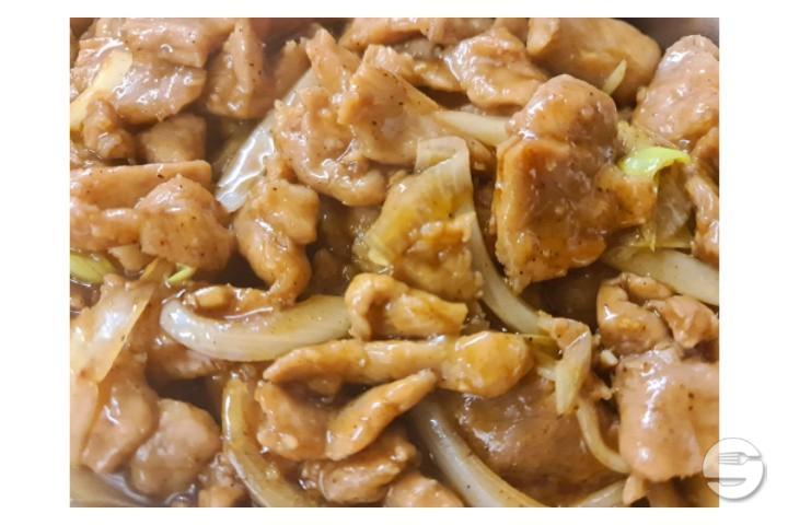 Black pepper ginger sauce with pork - Kim Ngoc Take-Away