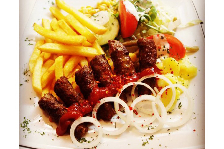 Cevapcici plate 6 pieces - ASCOT Pizza & Kebab