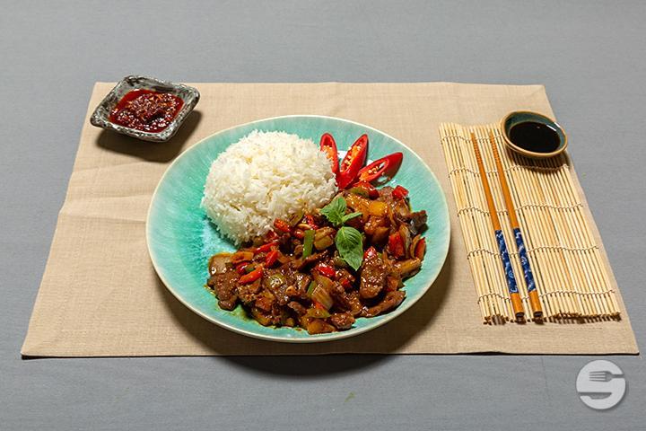 5202 Beef with satay sauce - Suan Long Langstrasse