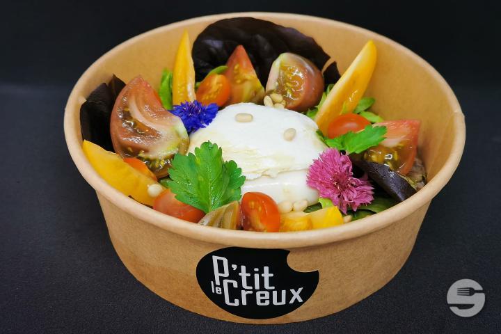 Mozzarella Salad - Le P'tit Creux