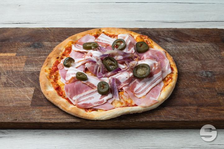 Rustica - Pizza Man & Pizza Dog