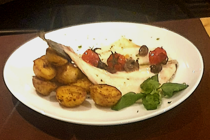Orata spaccata alla griglia - Ristorante Guna