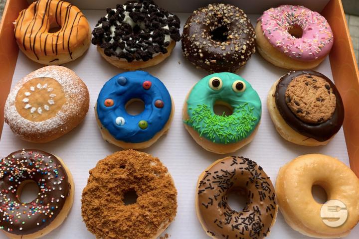 Boîte de 12 Donuts à Composer - Loops & Coffee