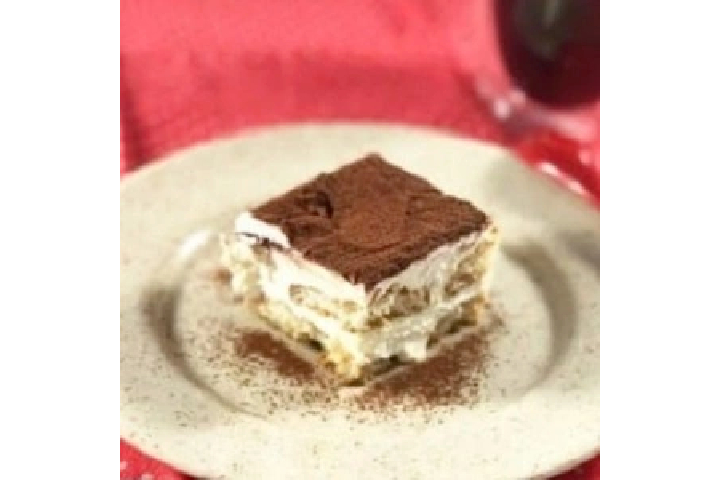 Homemade Tiramisu - Viva Pizza
