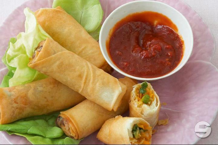 Spring rolls with lamb (1 piece) - Royal Asia Spice