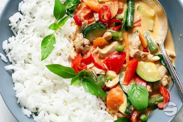 Sweet and sour chicken meat - Royal Asia Spice