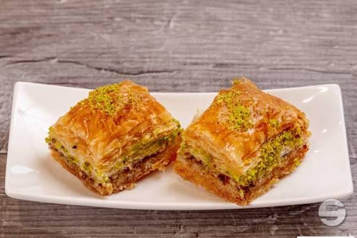 Baklava - Pide Istanbul