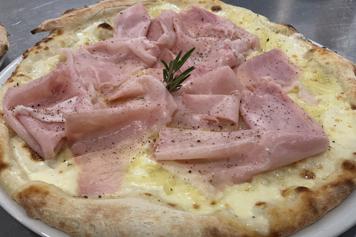 Pizza Rustica - Pizzeria Ideal