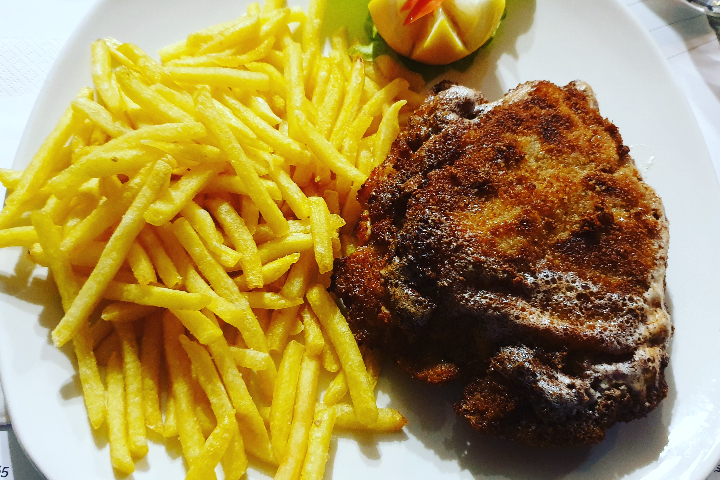 Cordon Bleu di Vitello Gigante - Ristorante Pizzeria del Ponte