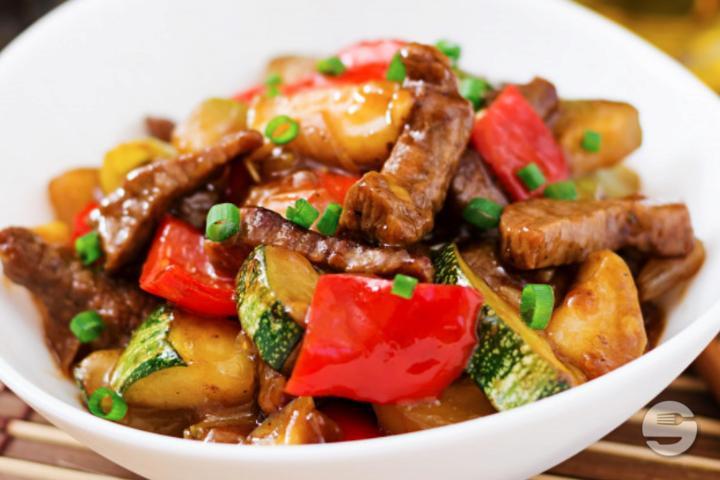 60.Beef on the hot plate - Hong Kong City