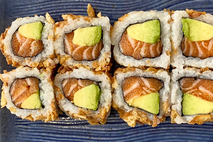 Cali Crispy Saumon & Avocat - Kiku Sushi