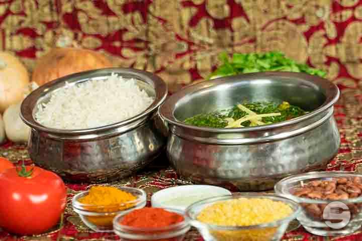 Palak Paneer - Happy Indian