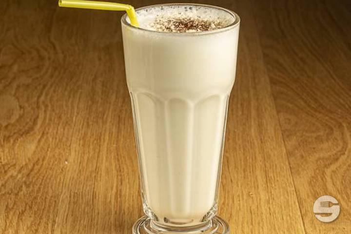 Banana lassy - Happy Indian