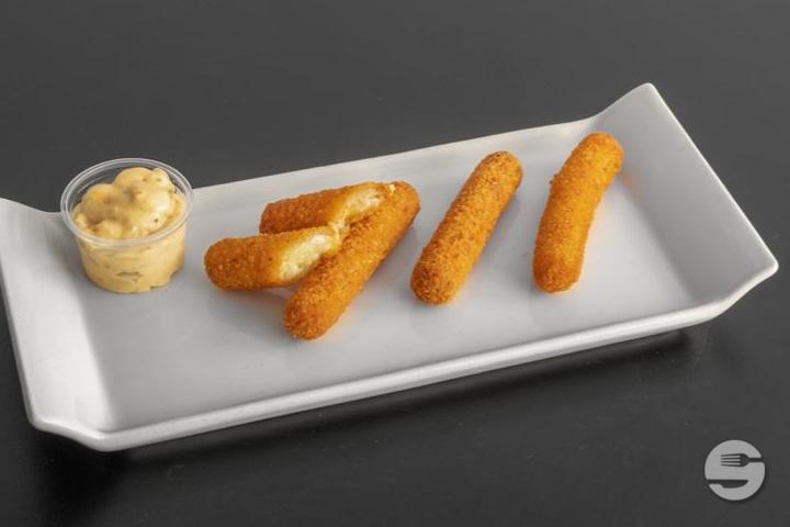 Mozzarella Sticks - DZ Burger