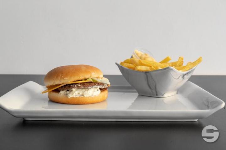 Petit Kiri Burger Menu - DZ Burger