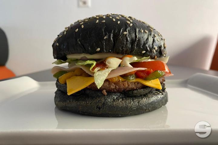 Black Goku - DZ Burger