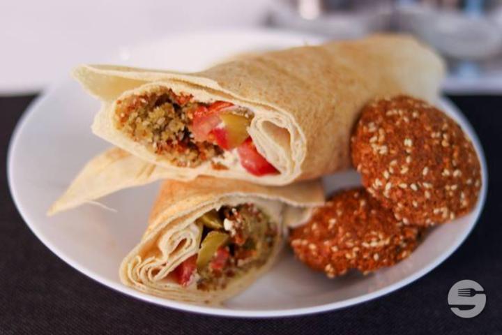 Falafel Sandwich - Chez Moaaz