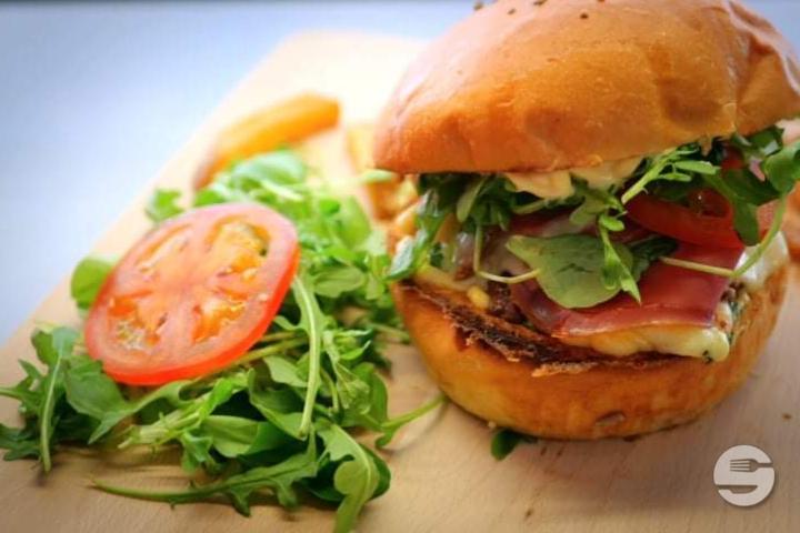 Burger Montagne - J&M Burger