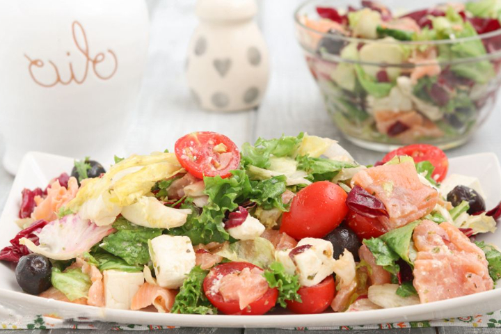 Salade de Saumon - Riviera Burger
