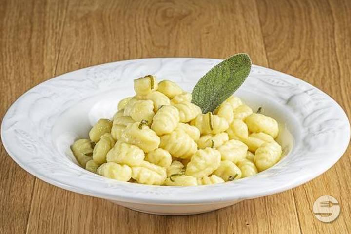 Gnocchi al Pesto - Angel's