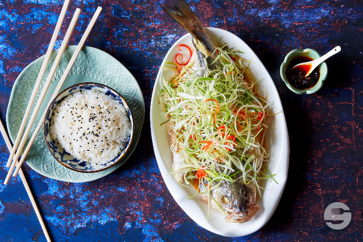 79. Steamed whole fish (loup de mer) with black bean sauce - Suan Long Altstetten