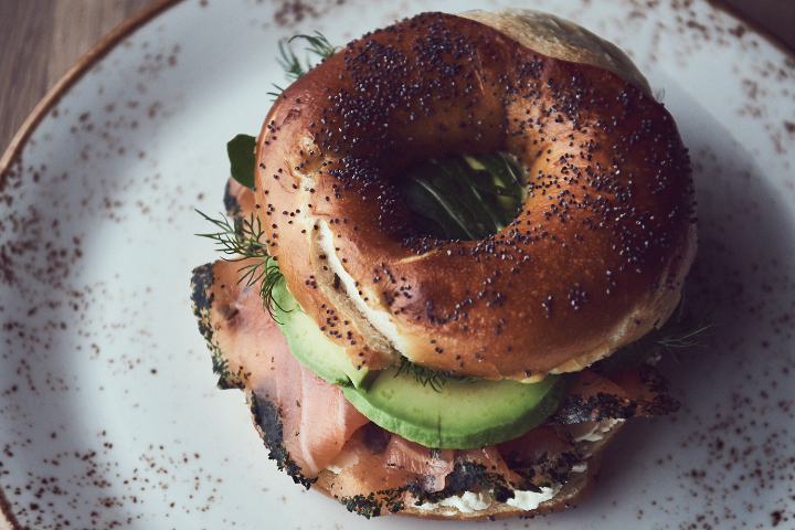 Gravlax Bagel - Frisk Fisk