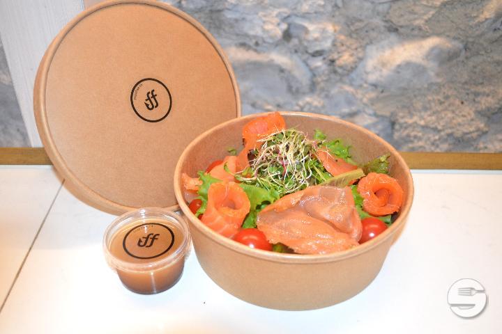 Market salad with or without cold smoked salmon - Frisk Fisk