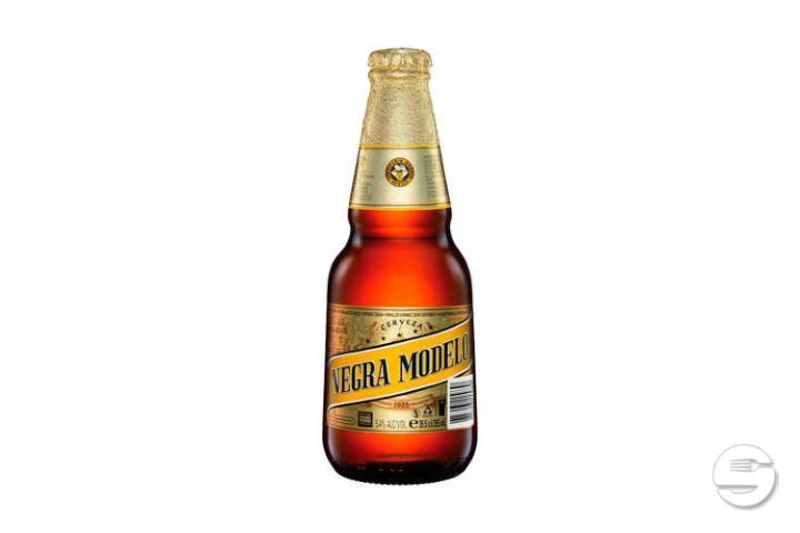 Negra Modelo - Lucha Libre