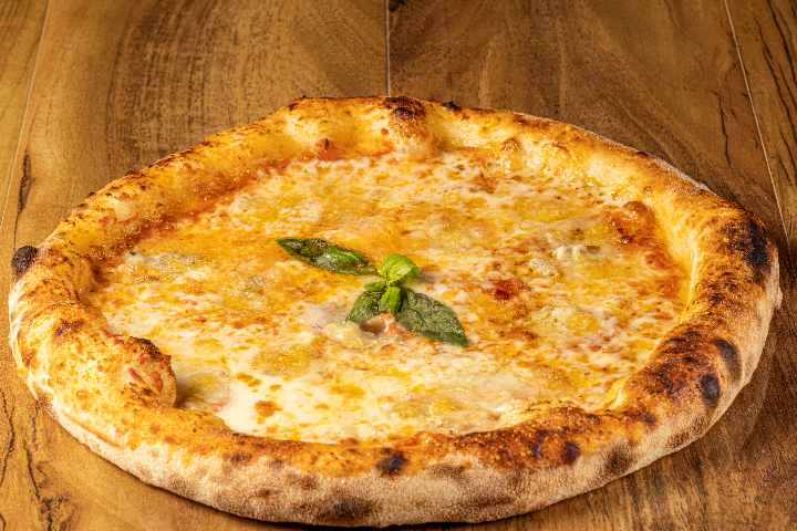 Quattro Formaggi - Blaqk Pizza