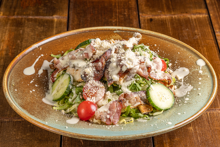 Salade au bacon grillé - Blaqk Pizza