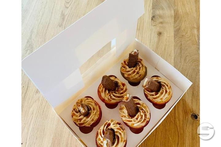 Twix Cupcakes Box - Smart Sweet