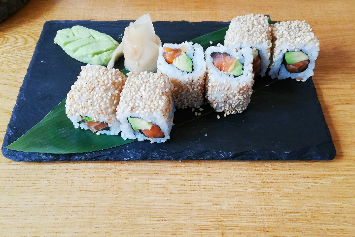 72 - California Roll Salmone - Panariello's Bar Bistrot Pizzeria