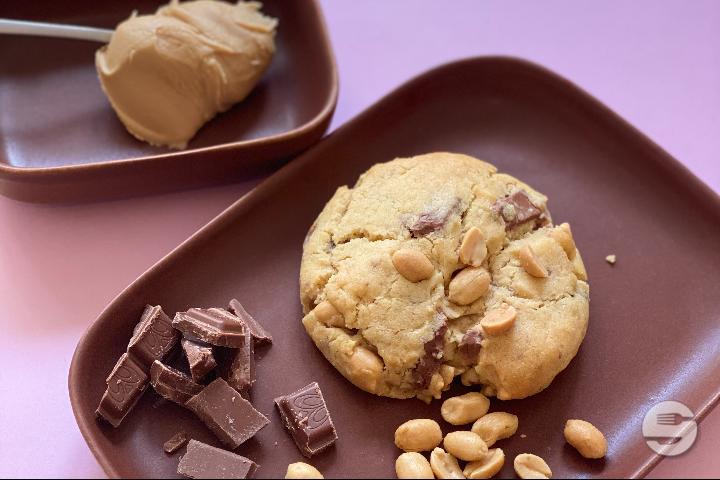 Mister Peanut - Cakey Cookies