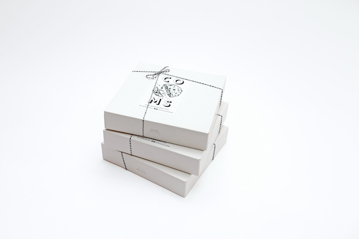 Cakey Box - 12 cookies - Cooms Cookies