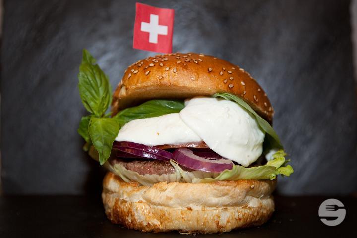 The Italian Burger - Mun'Cheez