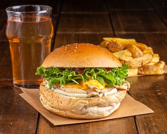 MENU BBQ CHICK'N'CHEESE - Holy Cow! Gourmet Burger Co.