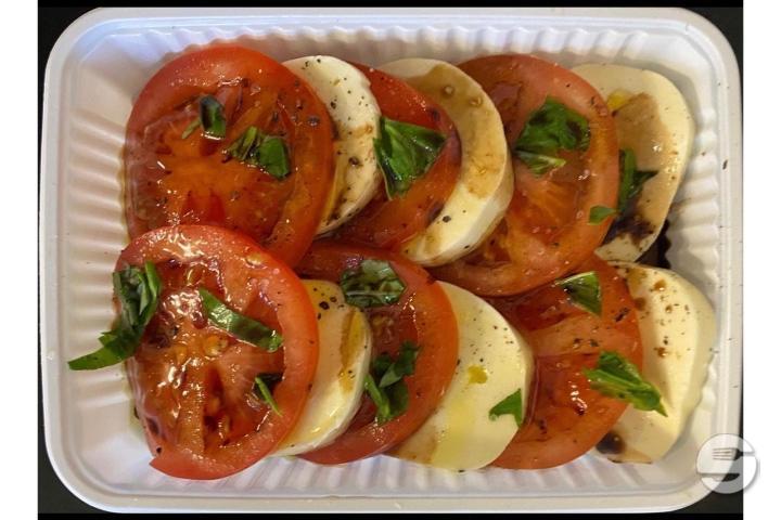Insalate Al Tonno (Thon Salad) - Pizza Fulmine Basel