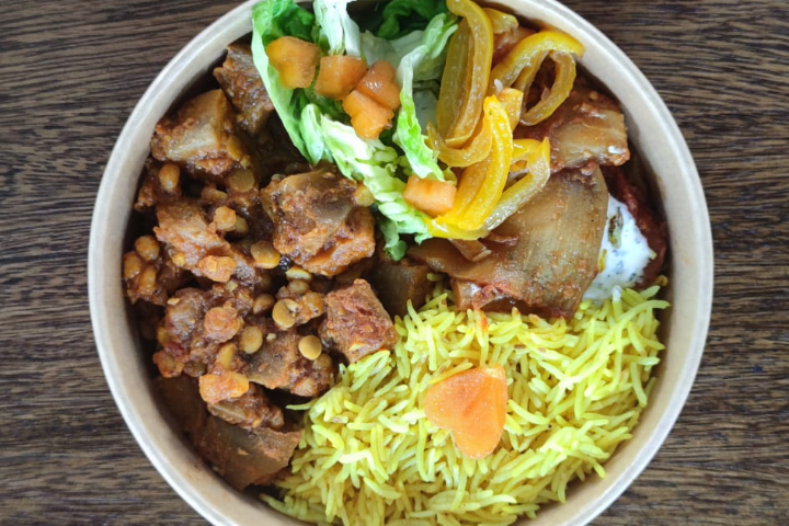 Yellow Végé - Rice Bowl by Nik's Fudo