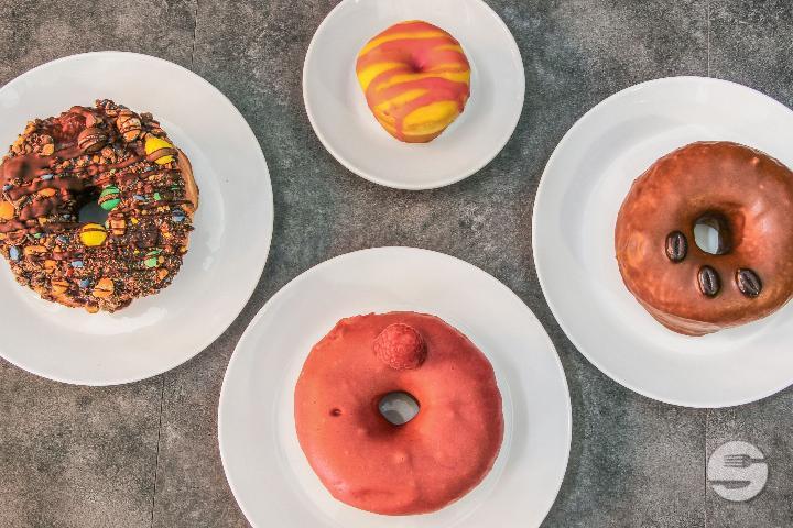 2. Donut - La Cuisine Indienne - Thaï & Hot-Dog