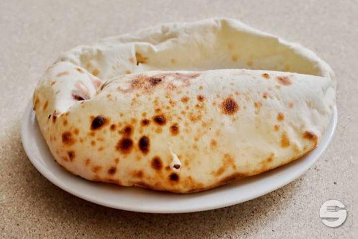 Butter Naan - La Cuisine Indienne - Thaï & Hot-Dog