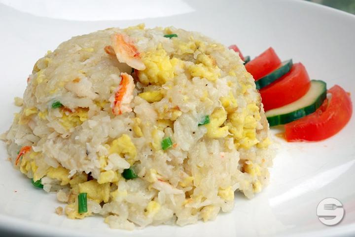 Thai Rice with Egg and Sautéed Vegetables - La Cuisine Indienne - Thaï & Hot-Dog