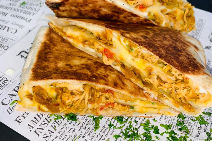 Chicken Quesadilla - MyLatinFood