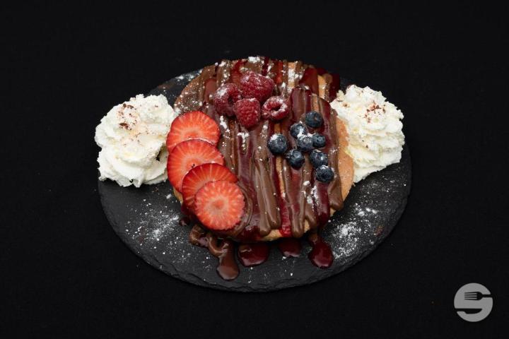 Pancakes Fruits Rouges & Nutella 🥞🍓🫐 - Tiramidnight