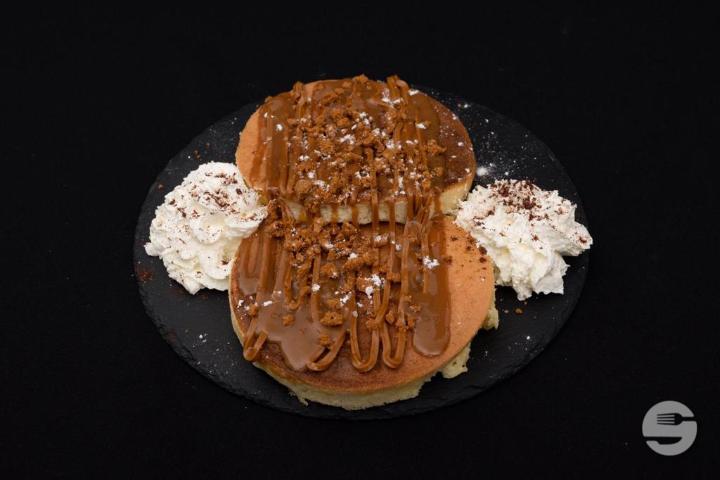 Pancakes Japonais Spéculos & Caramel au Beurre Salé 🕊 - Tiramidnight