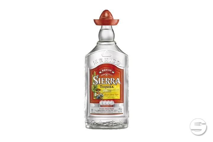 SIERRA TEQUILA SILVER 0.7 L - DrunkyMonkey